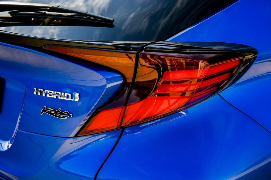 Детали экстерьера Toyota C-HR Koba Hybrid 2019 года  (AU) (фото 11 из 17)
